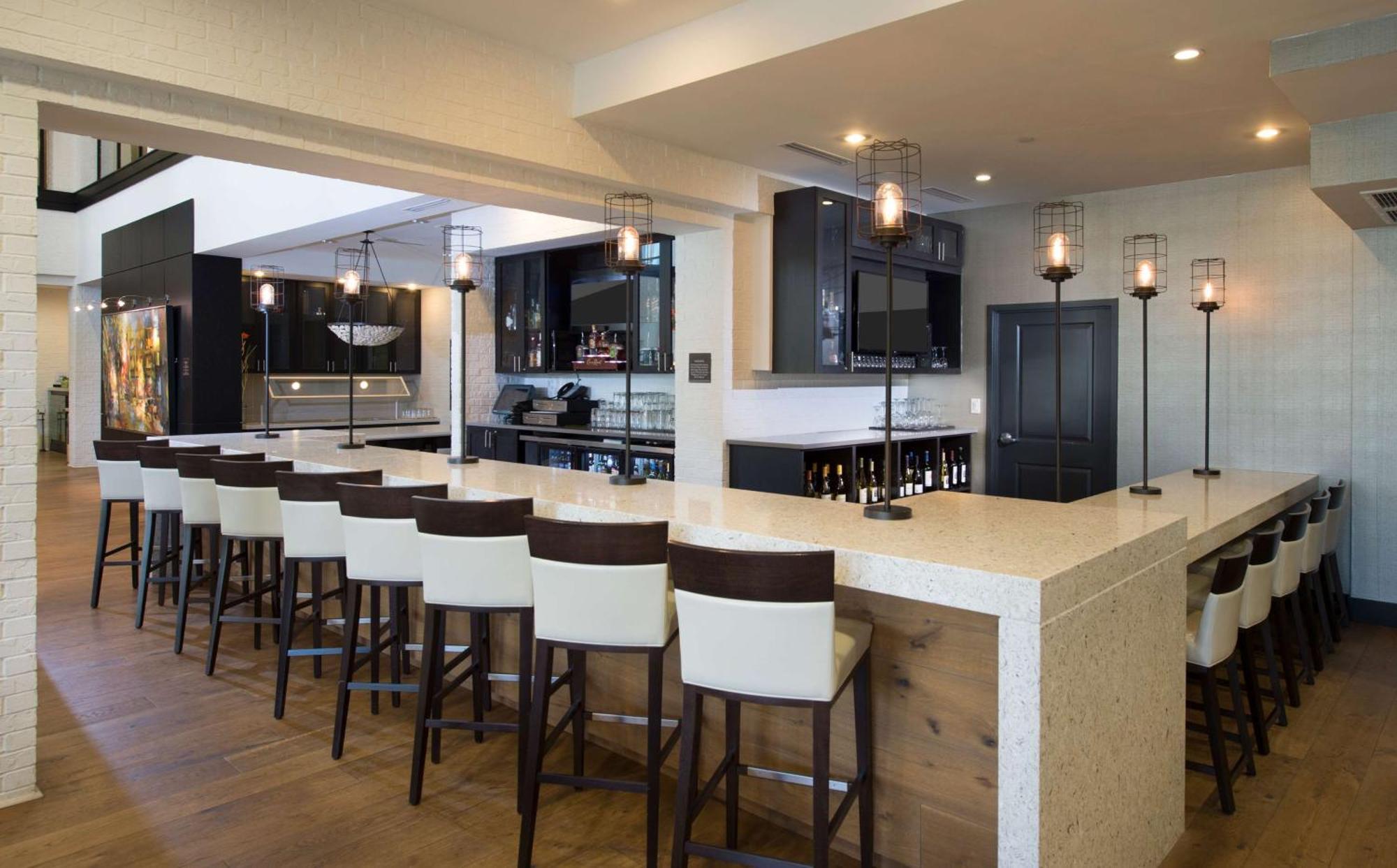 Hilton Garden Inn Charleston Waterfront/Downtown Exterior photo